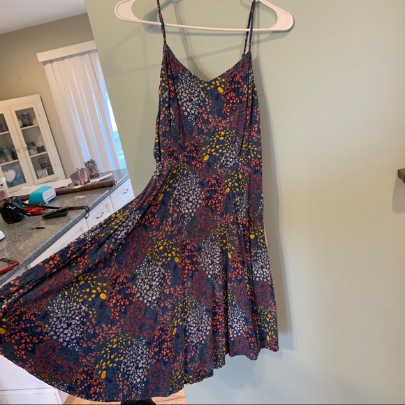 Floral sundress - Picture 3 of 4
